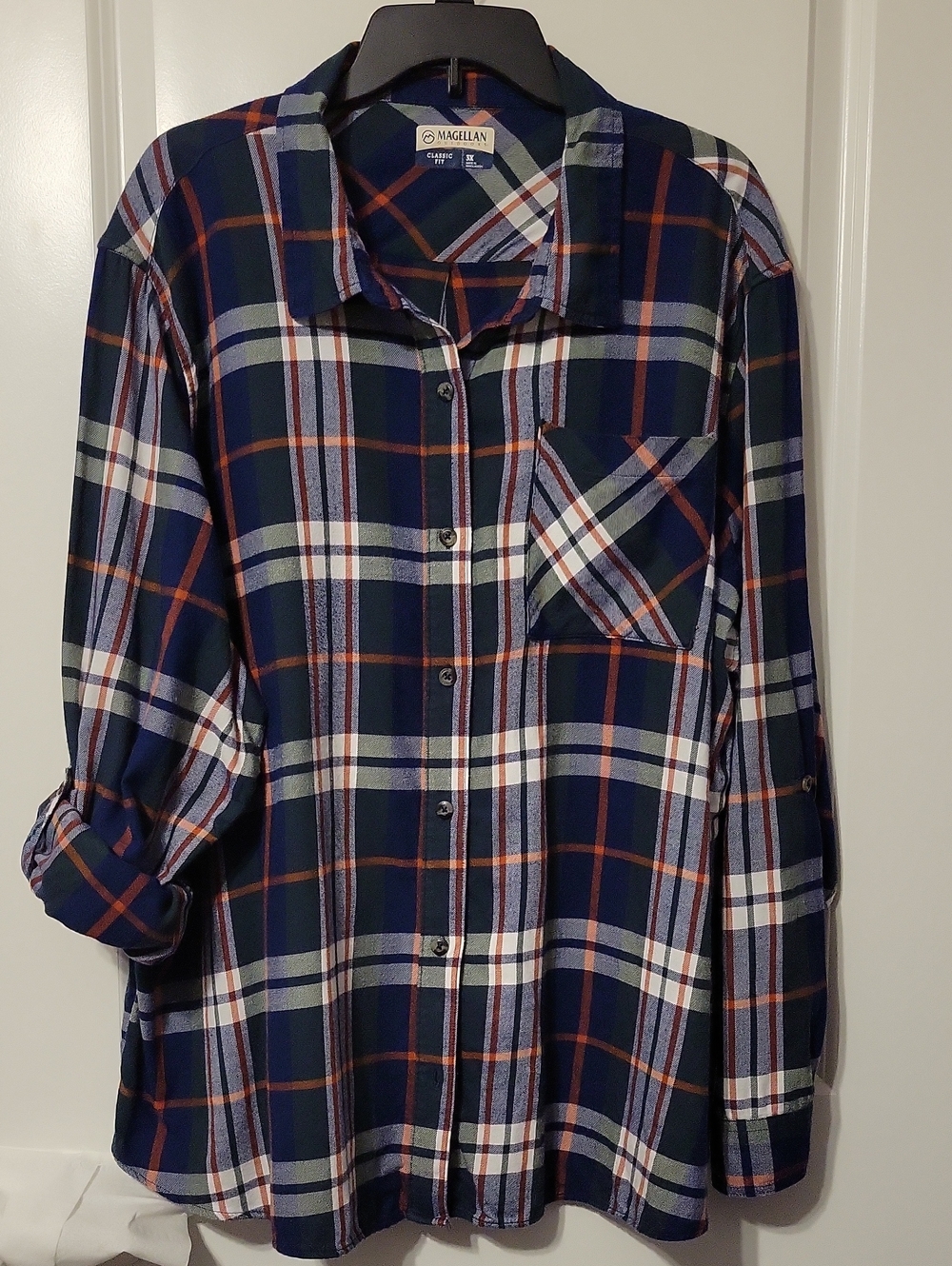 Magellan Women's 3XL Classic Fit Plaid Flannel L/S, Button-Up Cuff Shirt.